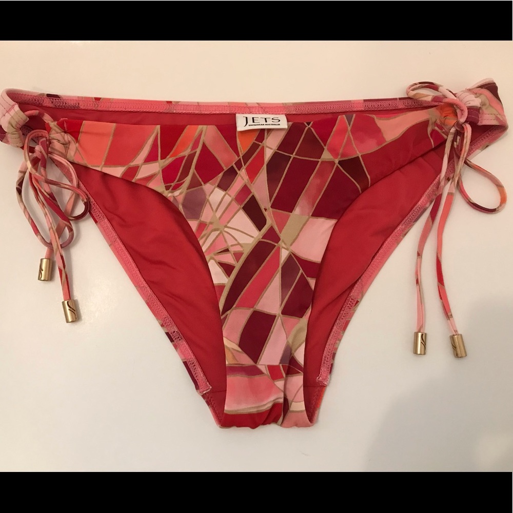 Jets Australia Geometric Print Tie Bottoms